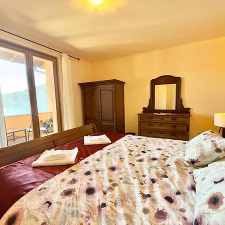 Apartment Pianello Bellavista - Happy